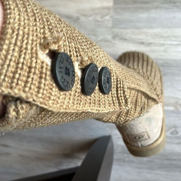 UGG Shoes - Ugg boots size 8 preloved EUC ❤️